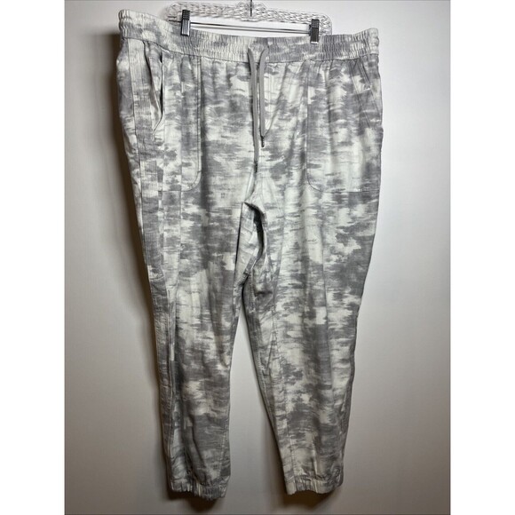 Athleta‎ Printed Farallon Jogger Women's 26 White Gray Tapered Leg Sweatpants - Picture 1 of 3
